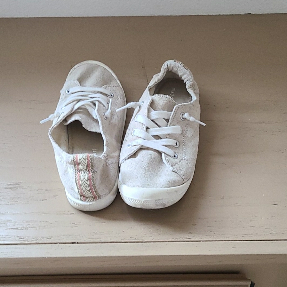 Slide on sneakers